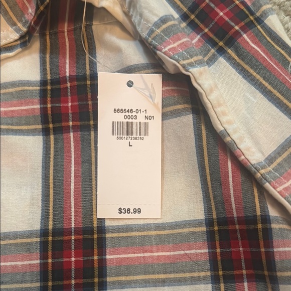 Old Navy Red and Cream Casual Button Down Shirt - Picture 4 of 4